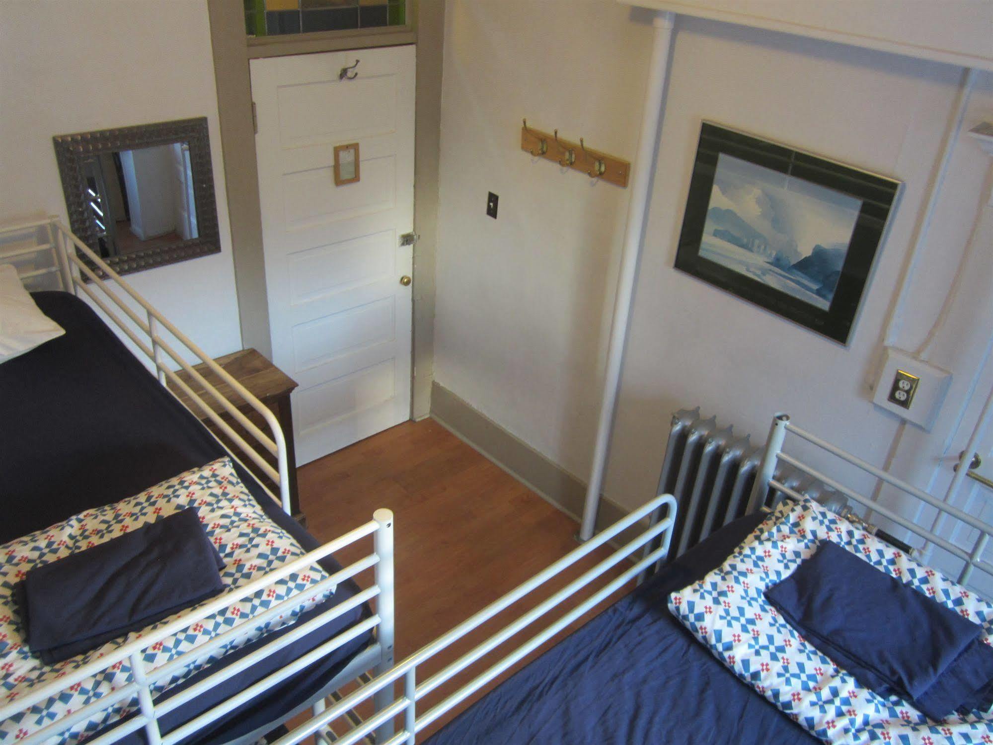 וונקובר St Clair Hostel מראה חיצוני תמונה